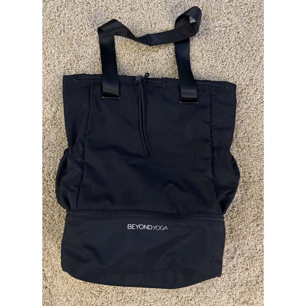 Beyond Yoga Convertible Gym Bag Backpack Black Tote Shoe Compartment Travel Yoga